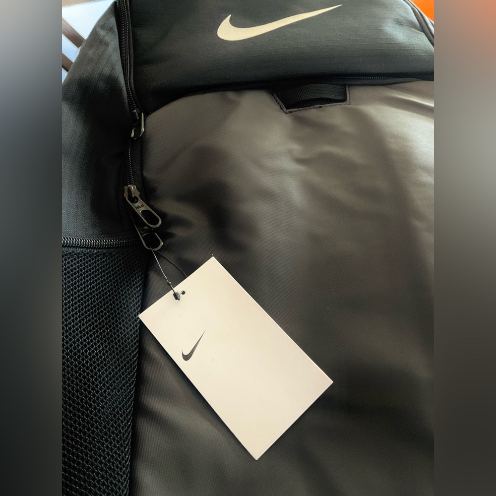Nike
Men's Brasilia 9.5 Training Backpack
(Extra Large, 30L) - Picture 13 of 16